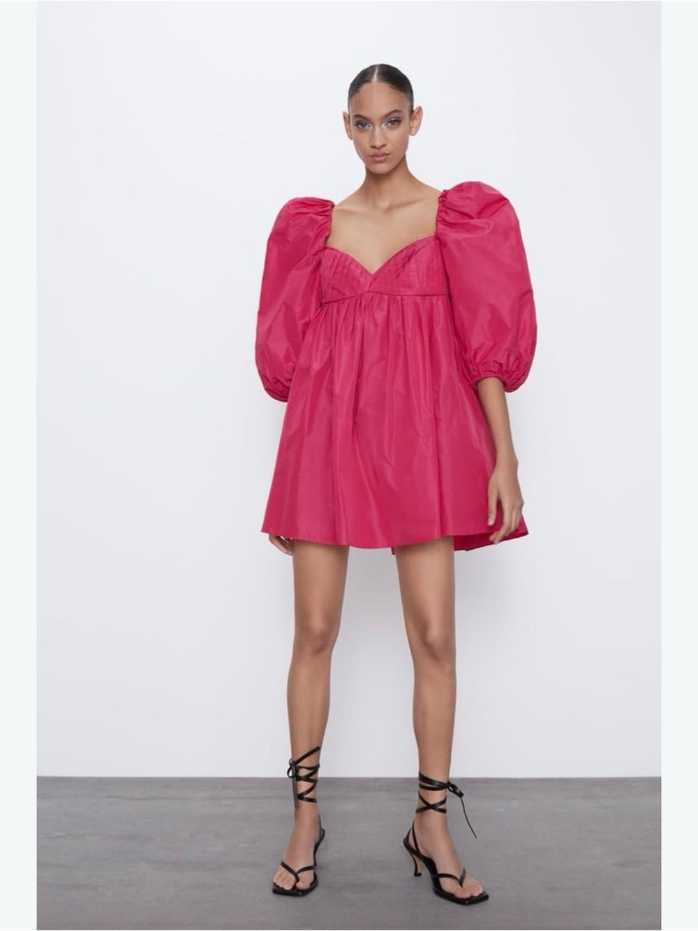 Zara Voluminous Size Medium Tafeta Dress